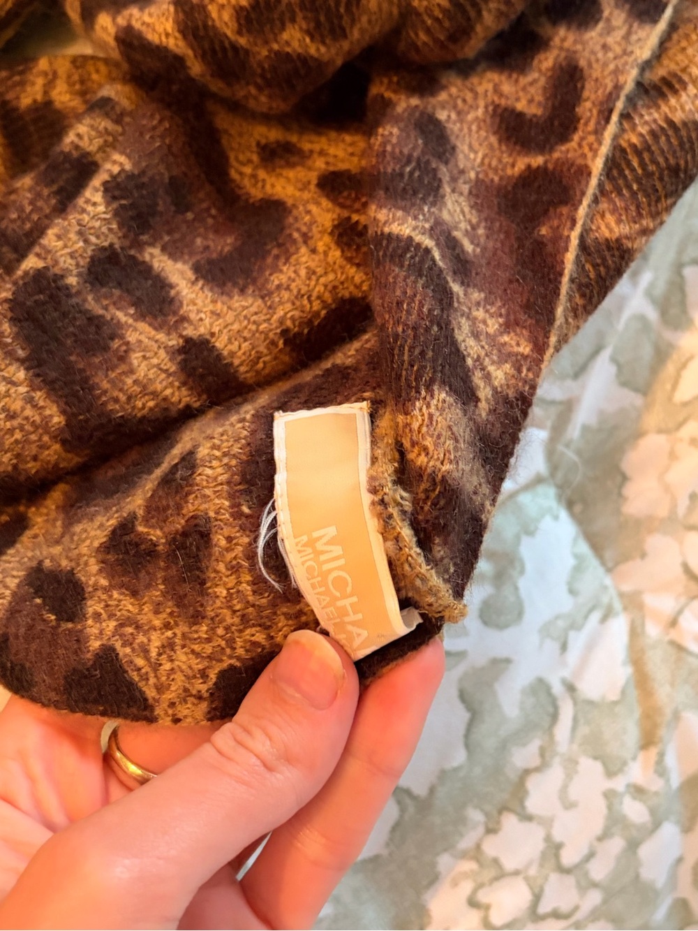 Michael Kors Infinity Neck Scarf